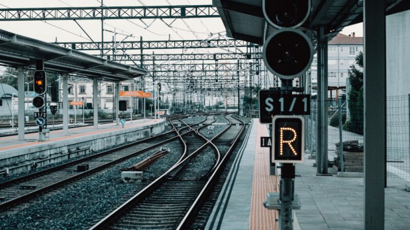 Modernizacja stacji kolejowej w Słupsku: dodatkowe perony i nowoczesne wiadukty